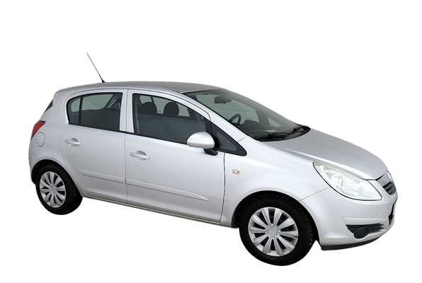 8 Opel Corsa Elegance 1.2 59 kW